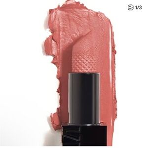 IL MAKIAGE Matte Lipstick dirty talk elwa - Bold Pink NIB